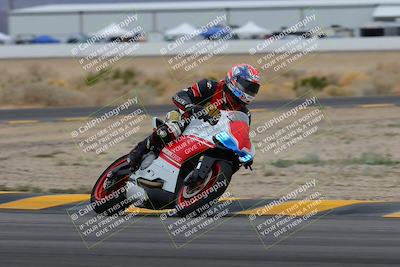 media/Jan-14-2023-SoCal Trackdays (Sat) [[497694156f]]/Turn 4 Set 2 (1030am)/